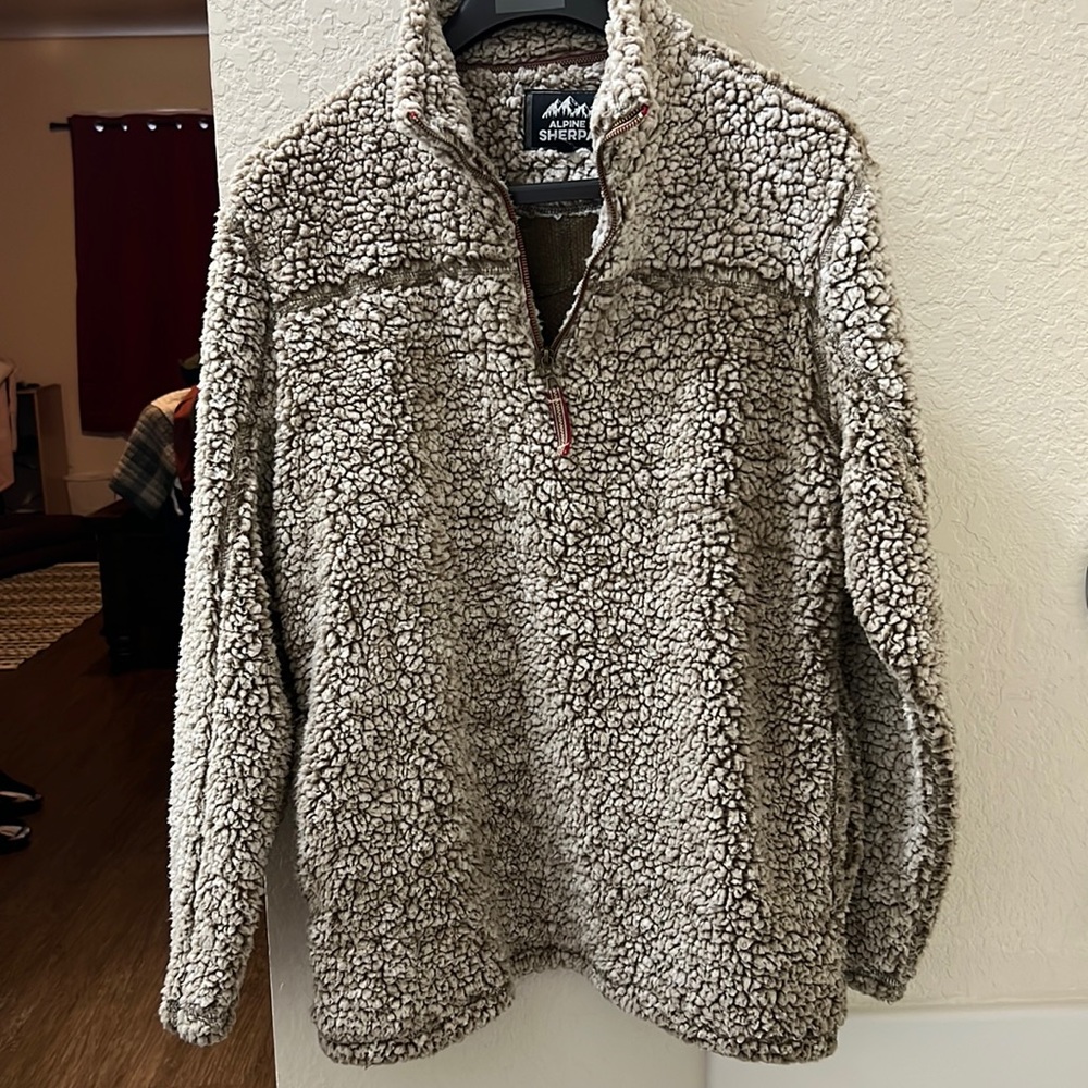 Women’s Sherpa quarter zip